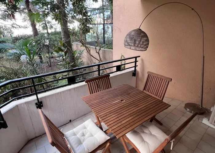 Lägenhet Appartement 1 Chambre - Rue D'Antibes #108 *